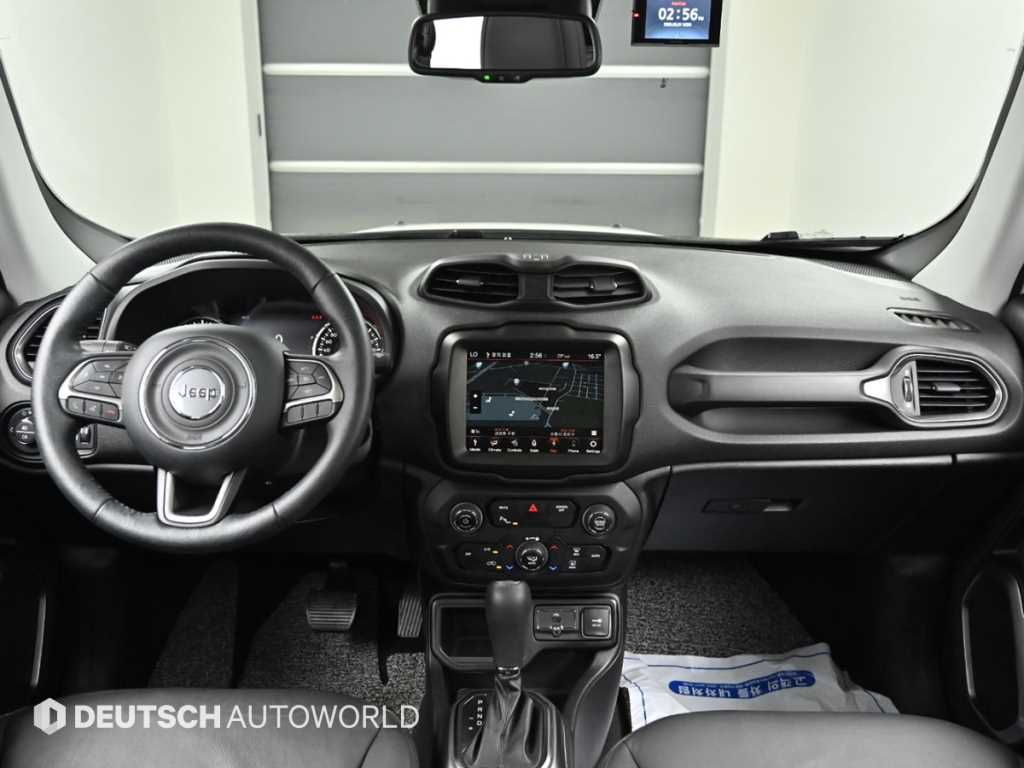 Jeep Renegade - Vista 7