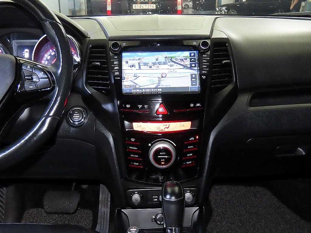Ssangyong Tivoli - Vista 11