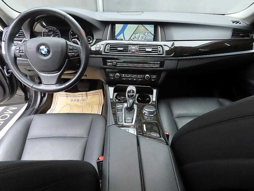 BMW 5 Series - Vista 7