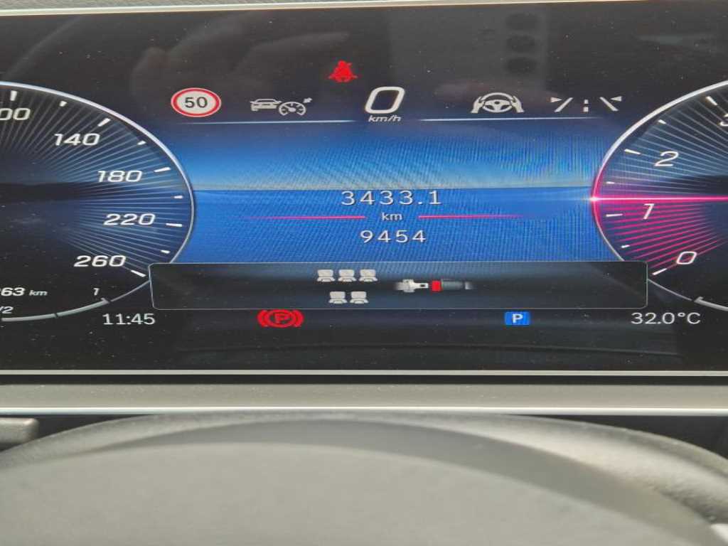 Mercedes Benz GLS Class - Vista 8