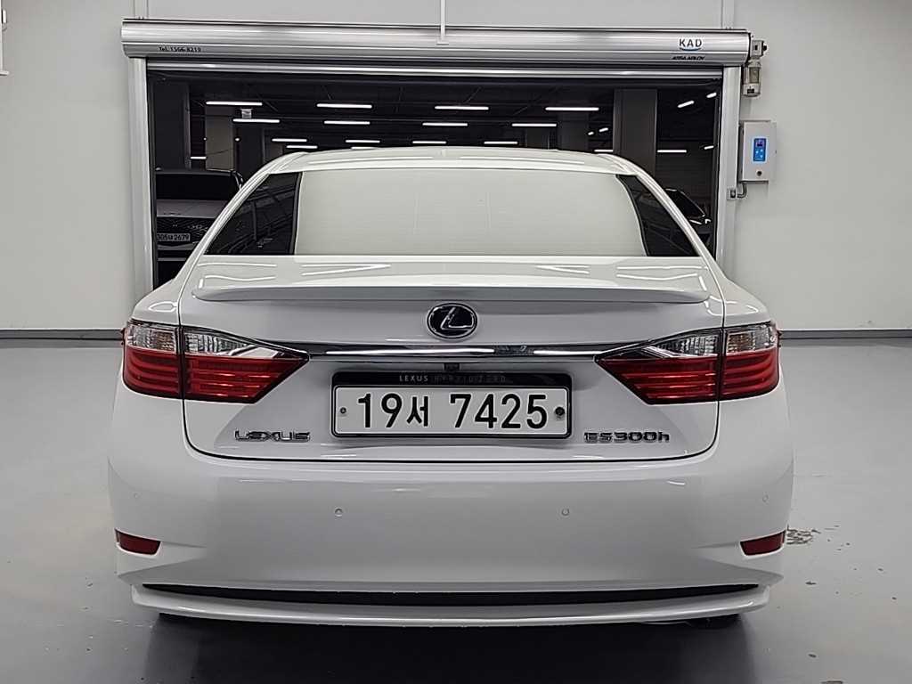 Lexus ES - Vista 3