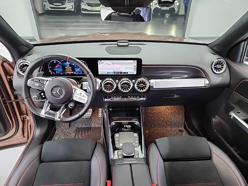 Mercedes Benz GLB Class - Vista 7