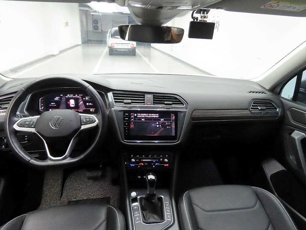 Volkswagen Tiguan - Vista 7