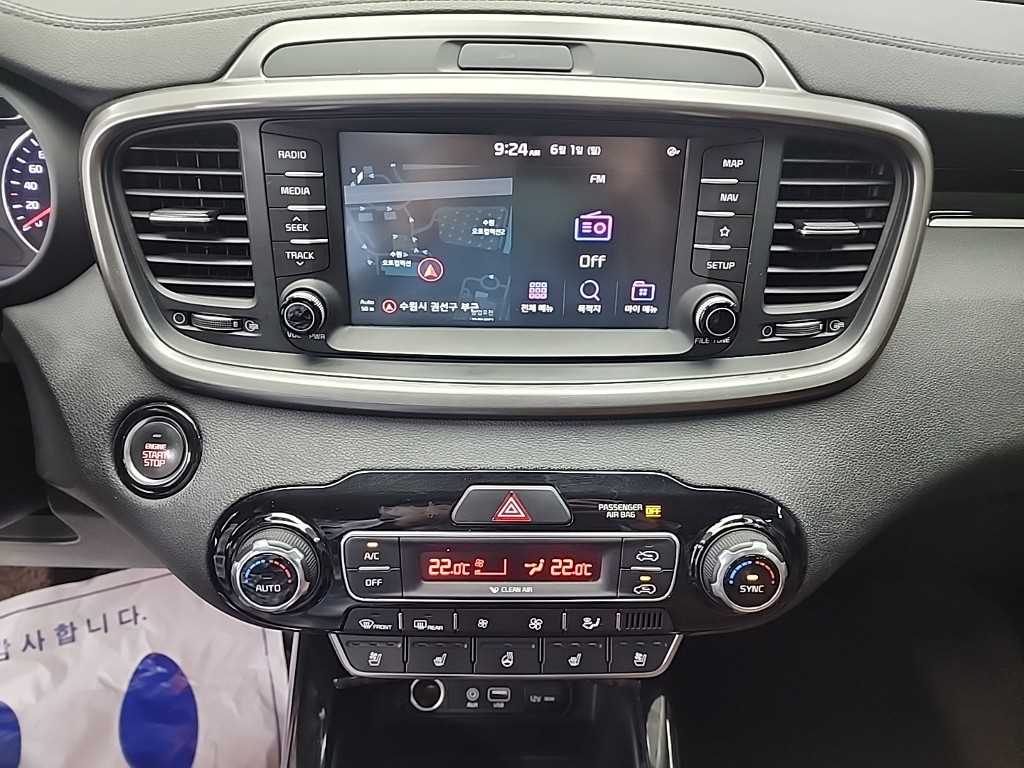 KIA Sorento - Vista 10