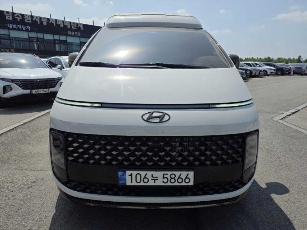 HYUNDAI Staria 2023 Blanco - Importación desde Corea - HF Imports Iquique - Foto 1