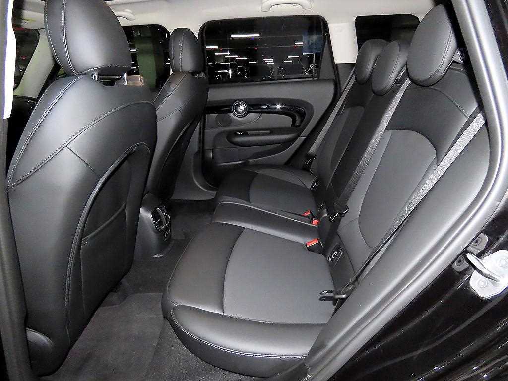 Mini Clubman - Vista 7