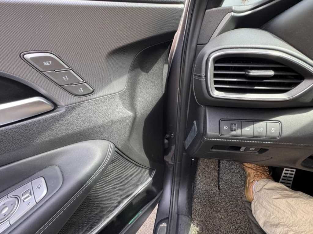 HYUNDAI Santa Fe - Vista 11