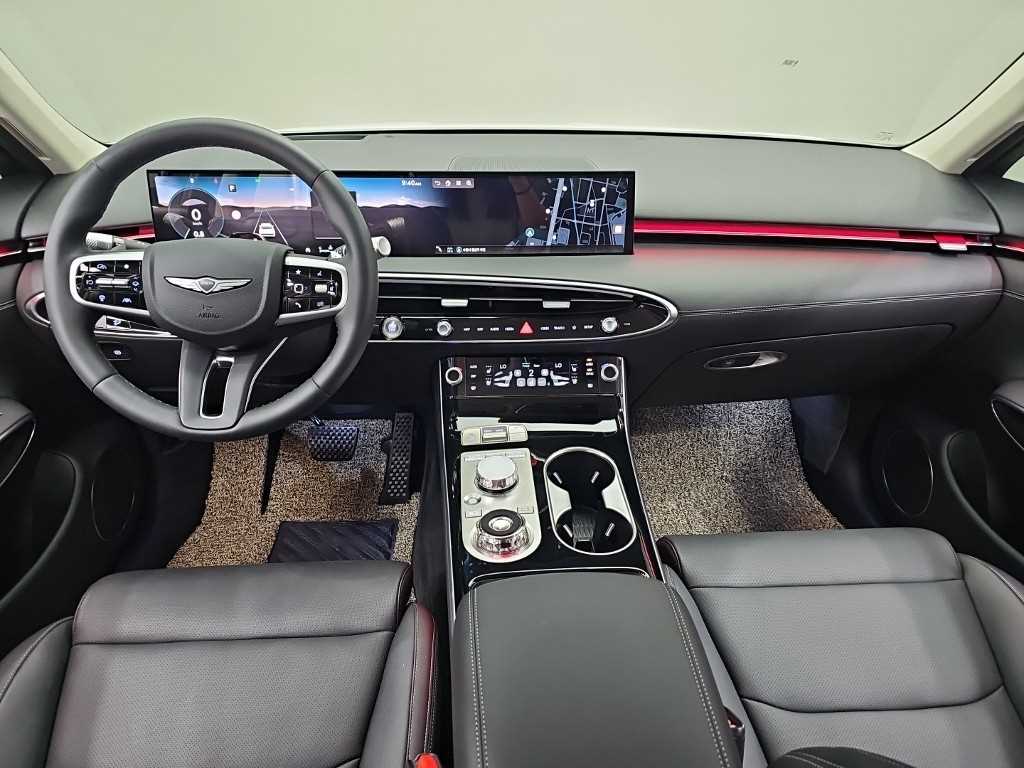 Genesis GV70 - Vista 7