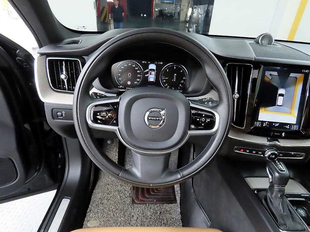 Volvo XC60 - Vista 9