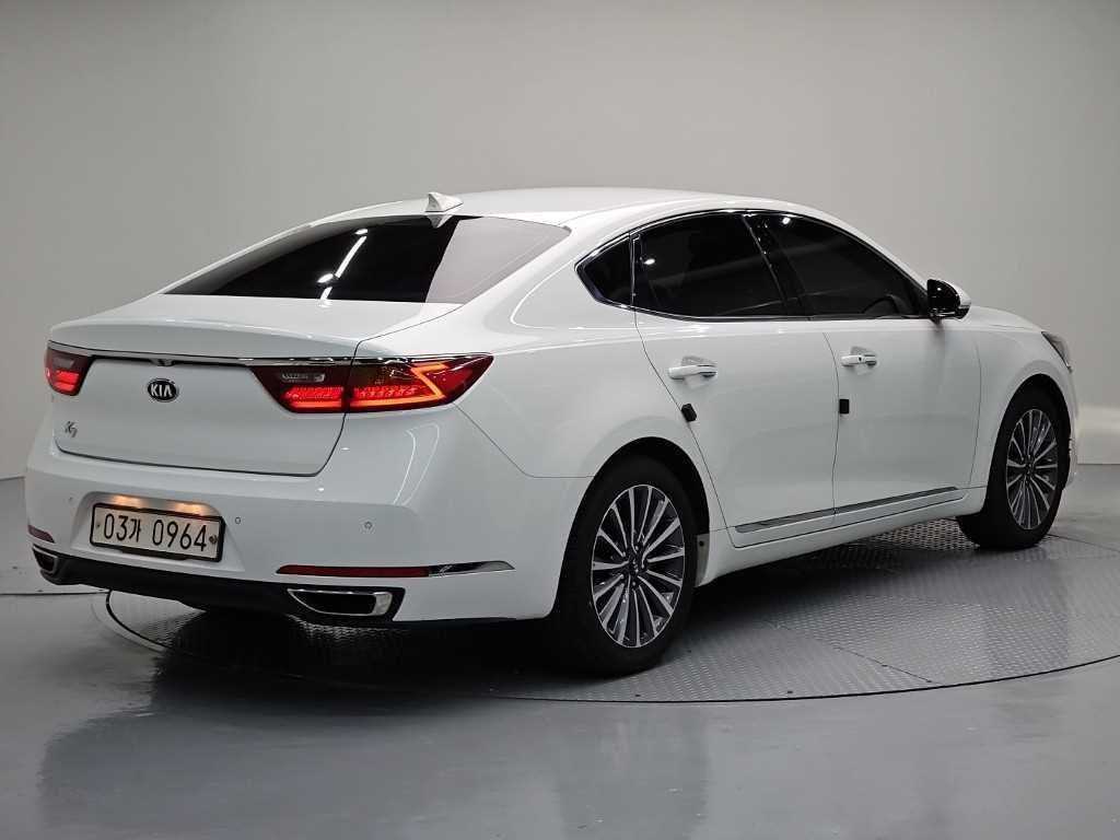 KIA K7 - Vista 4