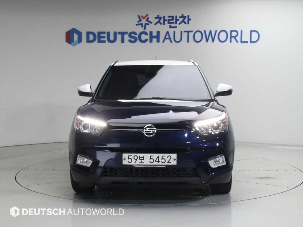 Ssangyong Tivoli 2017 Azul - Importación desde Corea - HF Imports Iquique - Foto 1