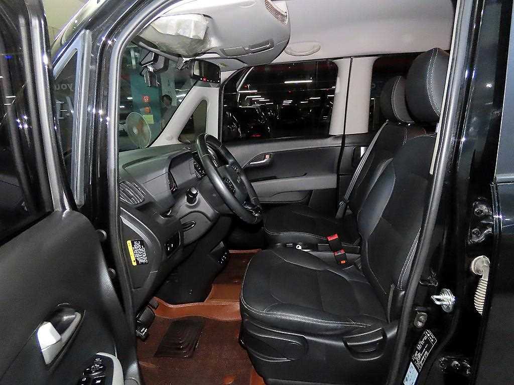 KIA Ray - Vista 6