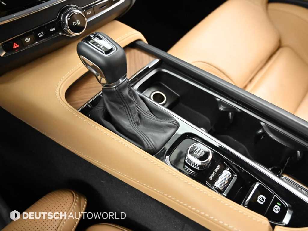 Volvo S90 - Vista 9