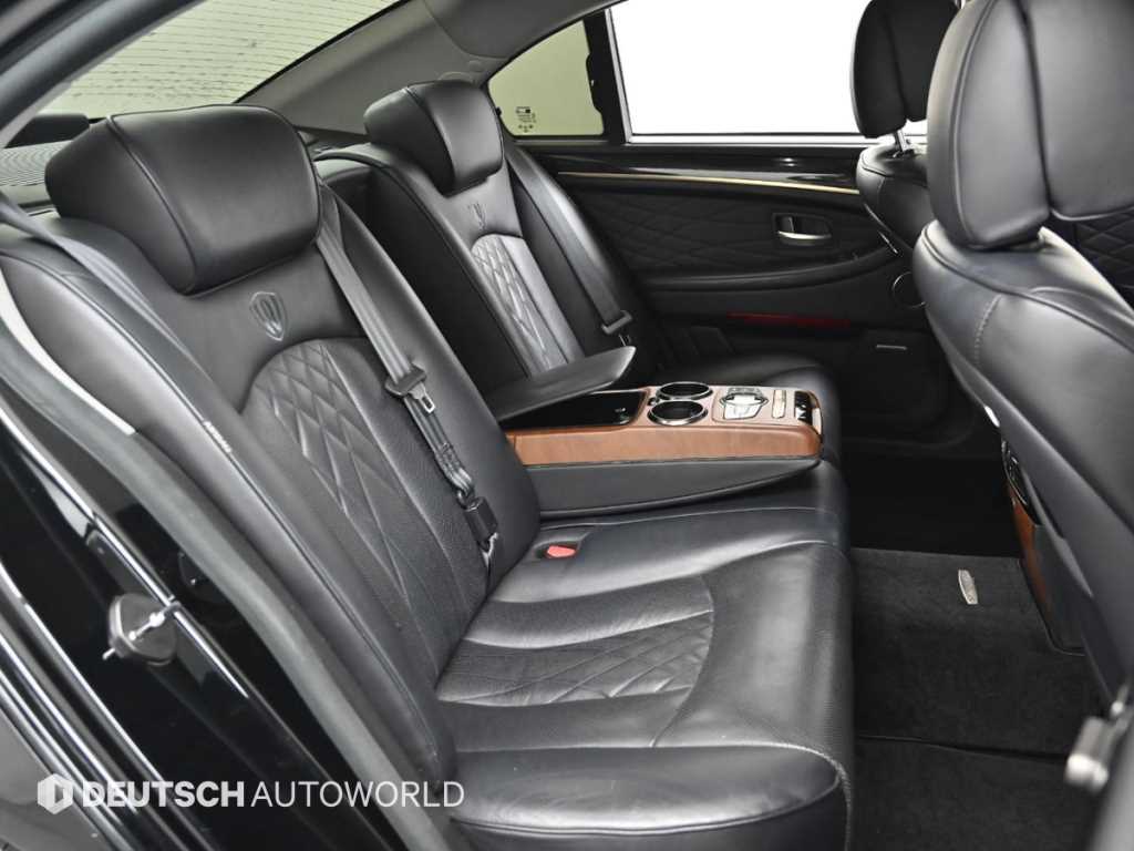 Ssangyong Chairman - Vista 12