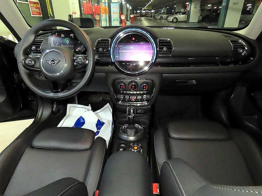 Mini Clubman - Vista 10