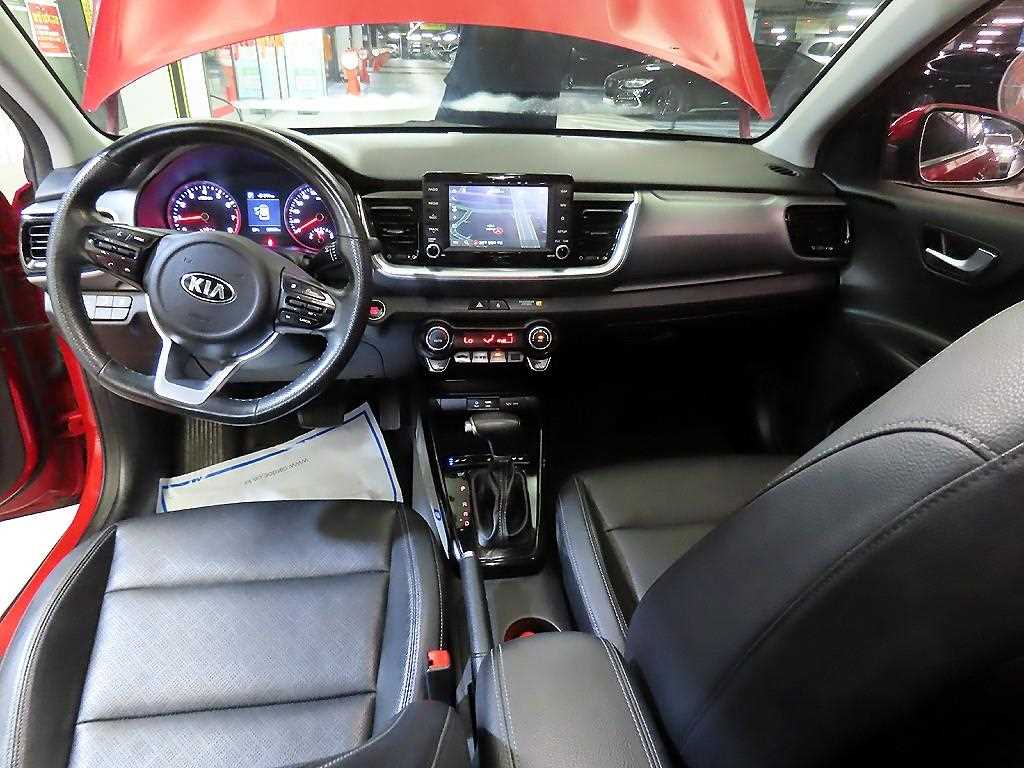KIA Stonic - Vista 10