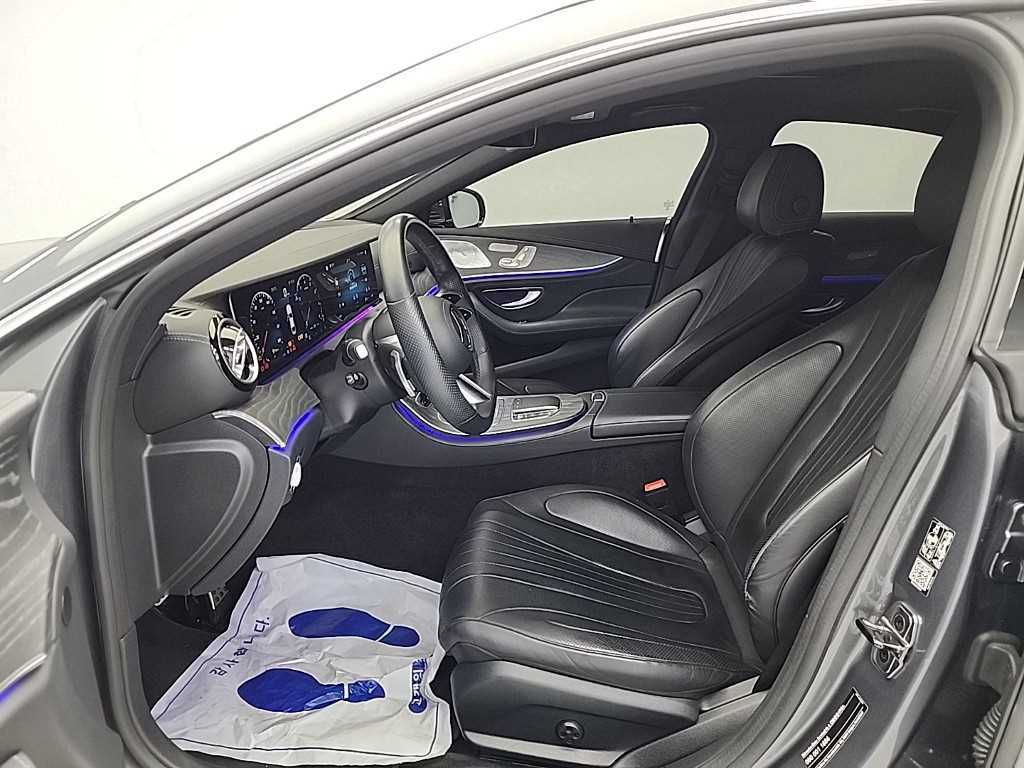 Mercedes Benz CLS Class - Vista 11