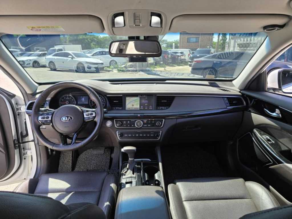 KIA K7 - Vista 11