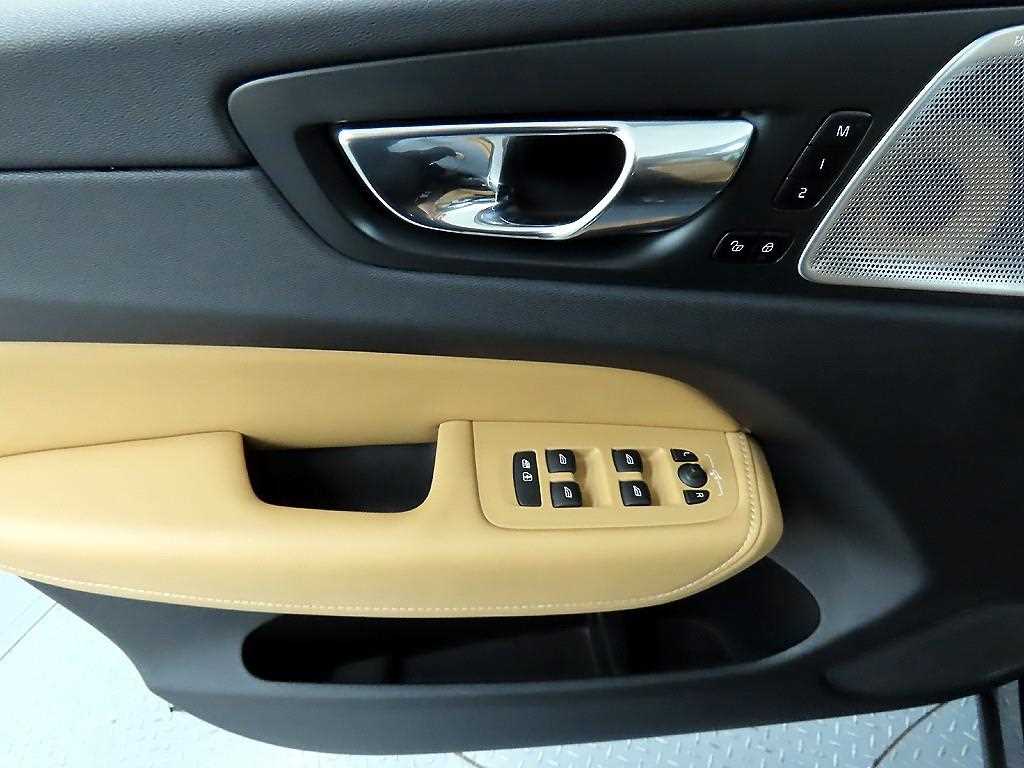 Volvo XC60 - Vista 11