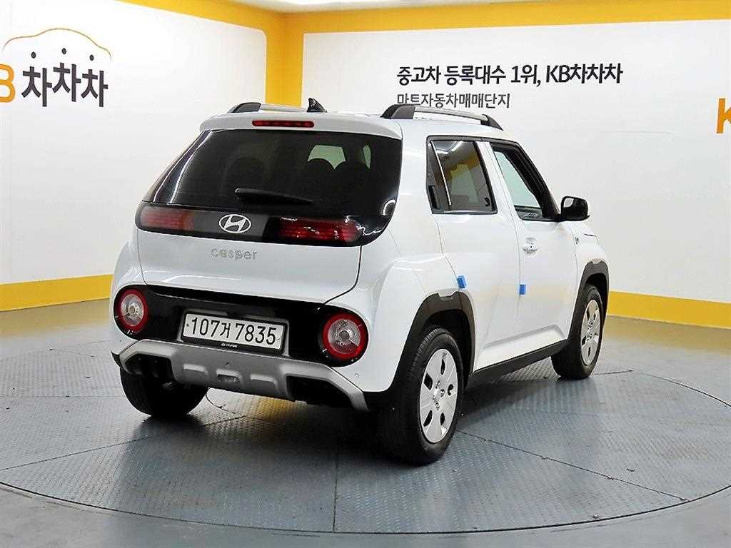 HYUNDAI Casper - Vista 4