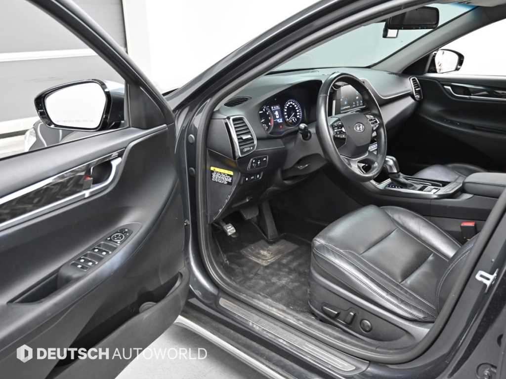 HYUNDAI Grandeur - Vista 11