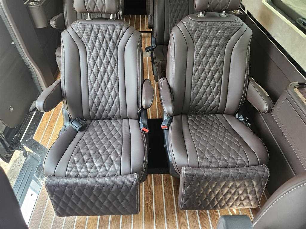 HYUNDAI Solati - Vista 9