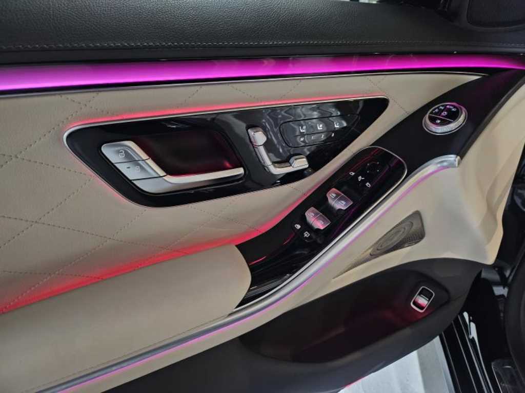Mercedes Benz S Class - Vista 11