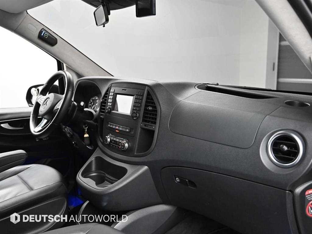 Mercedes Benz V Class - Vista 7