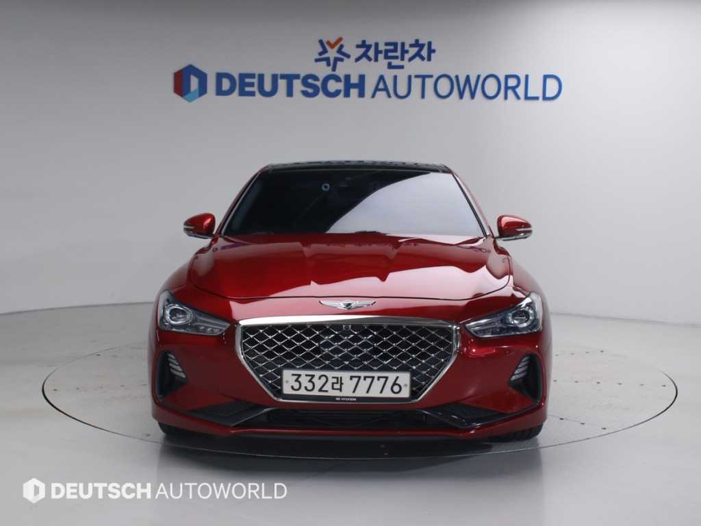 Genesis G70 - Vista 3