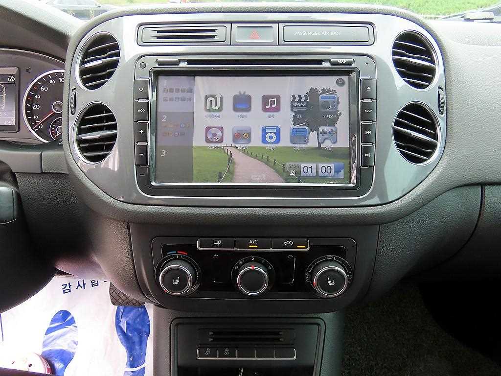 Volkswagen Tiguan - Vista 12