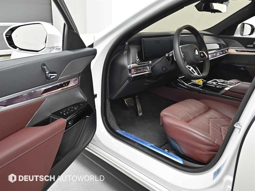 BMW 7 Series - Vista 11