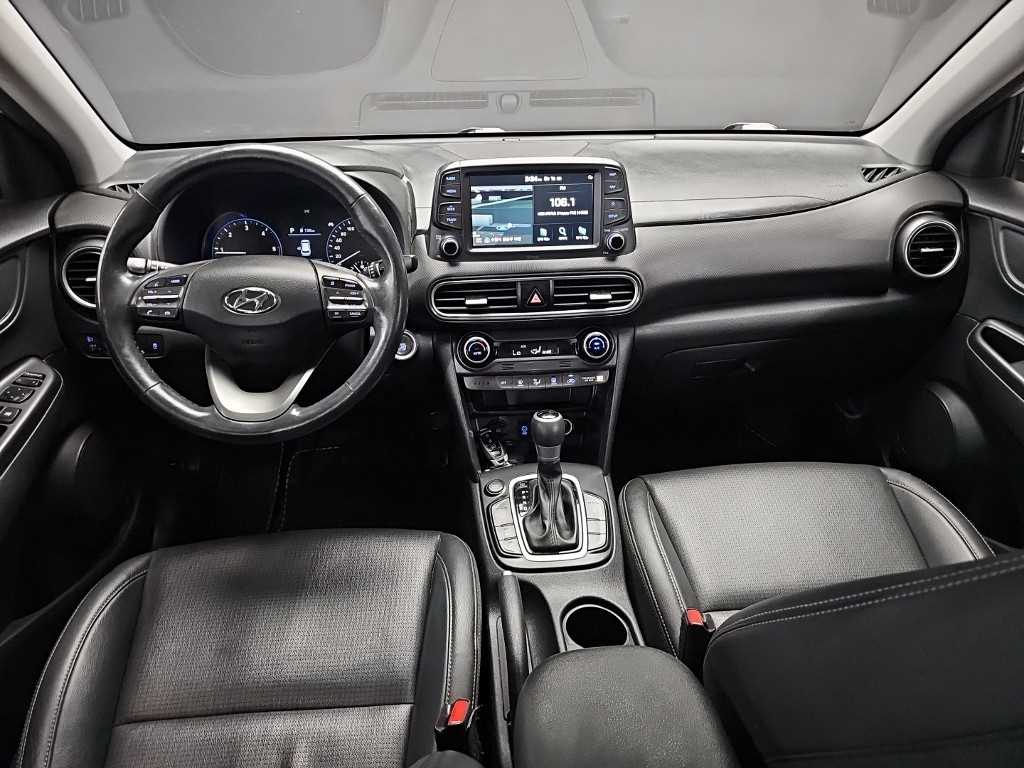 HYUNDAI Kona - Vista 7