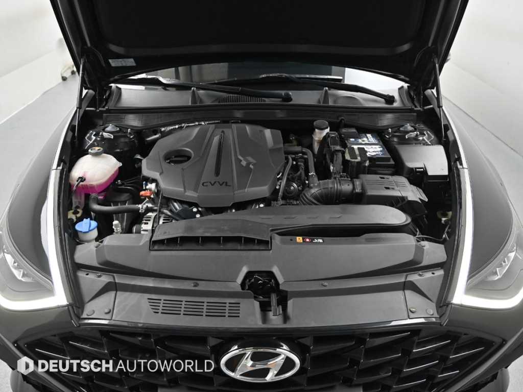 HYUNDAI Sonata - Vista 6