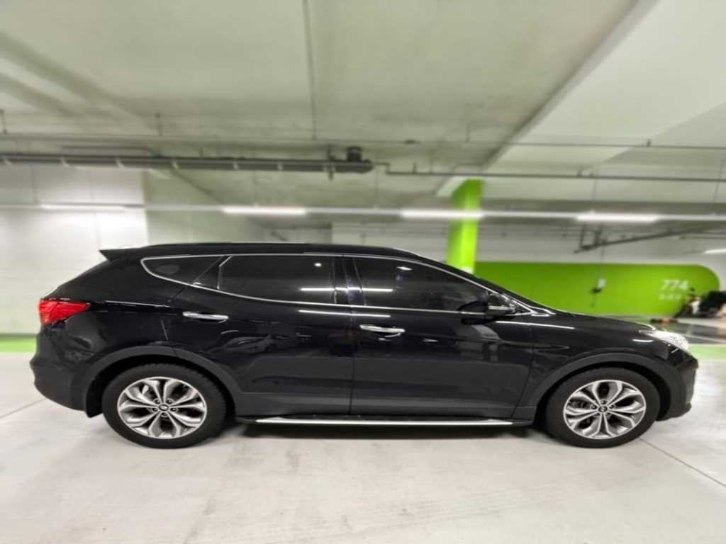 HYUNDAI Santa Fe - Vista 2