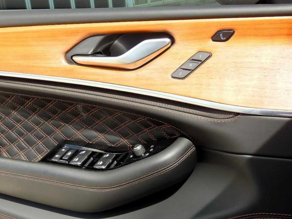 Jeep Cherokee - Vista 12
