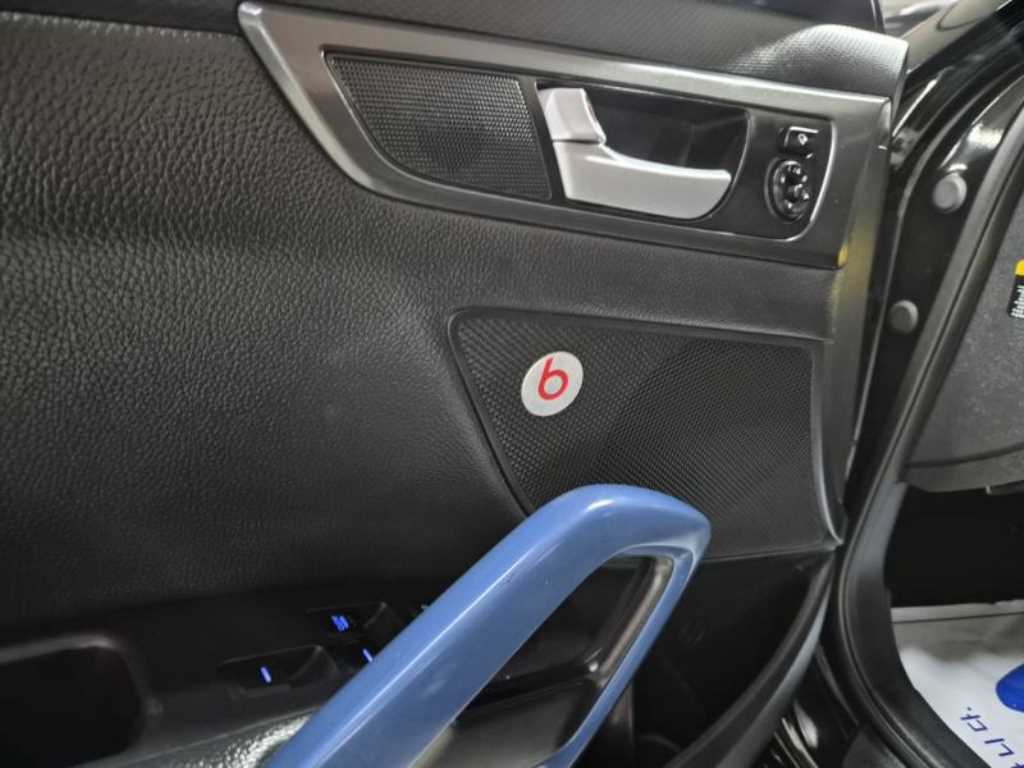 HYUNDAI Veloster 2015 Negro - Importación desde Corea - HF Imports Iquique - Foto 13