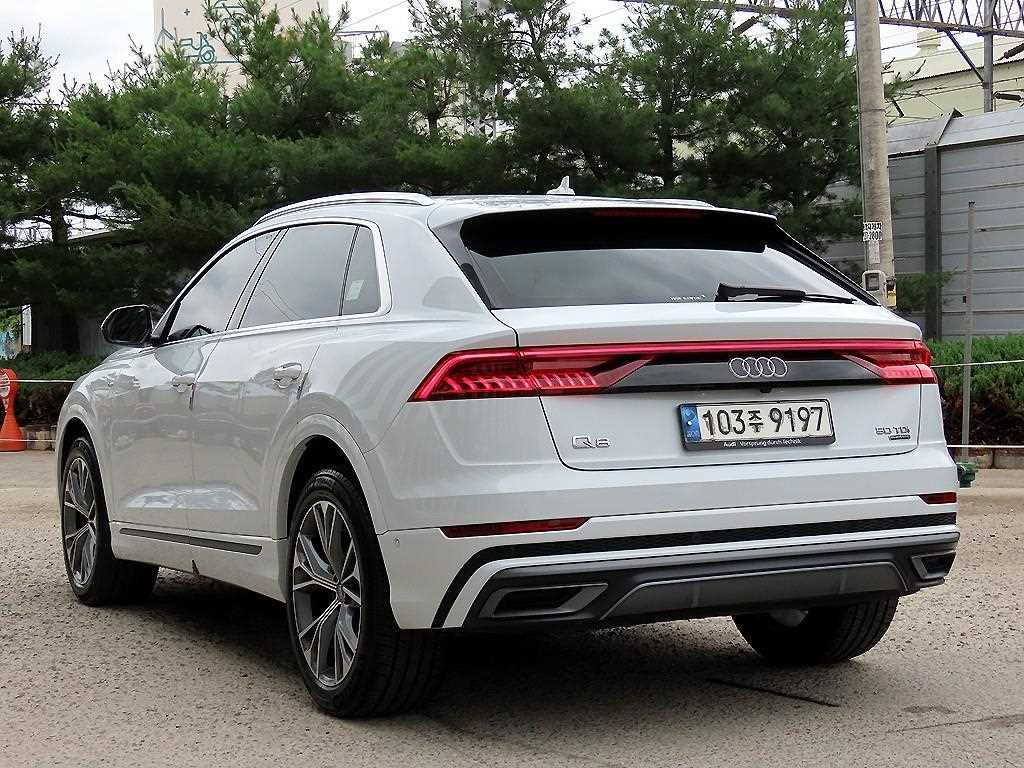 Audi Q8 - Vista 3