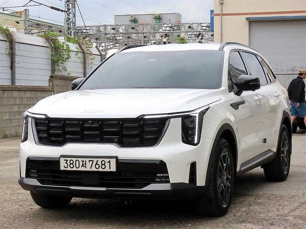 KIA Sorento 2024 Blanco - Importación desde Corea - HF Imports Iquique - Foto 1