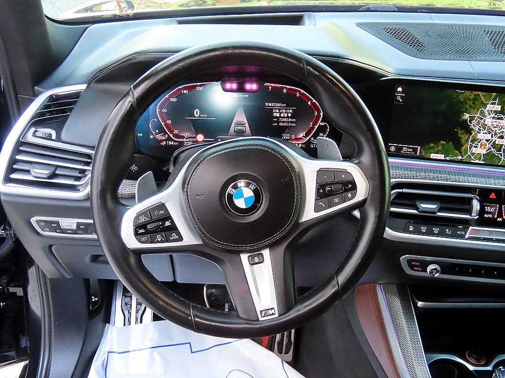 BMW X5 - Vista 8