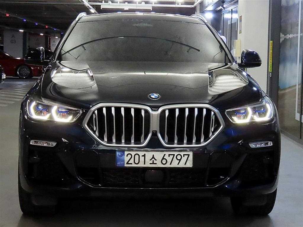 BMW X6 - Vista 2