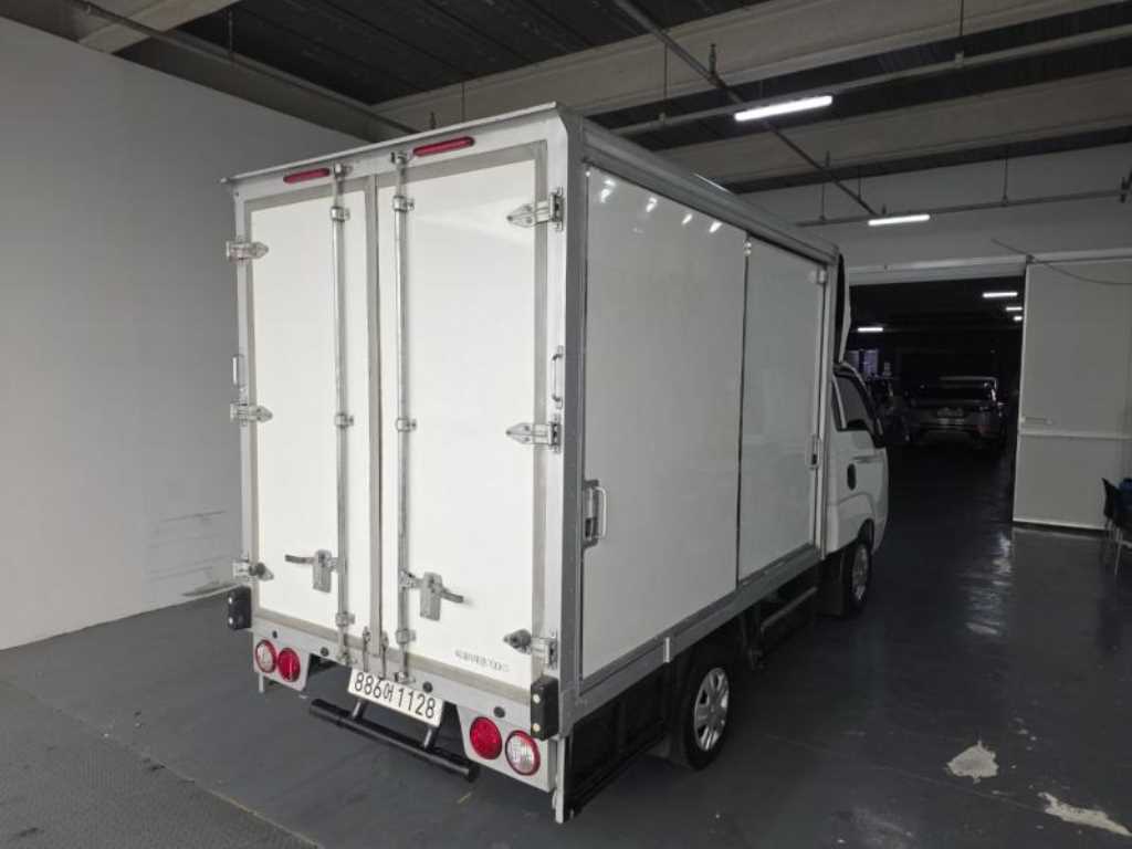 Small Truck Normal Box(High Deck) - Vista 4