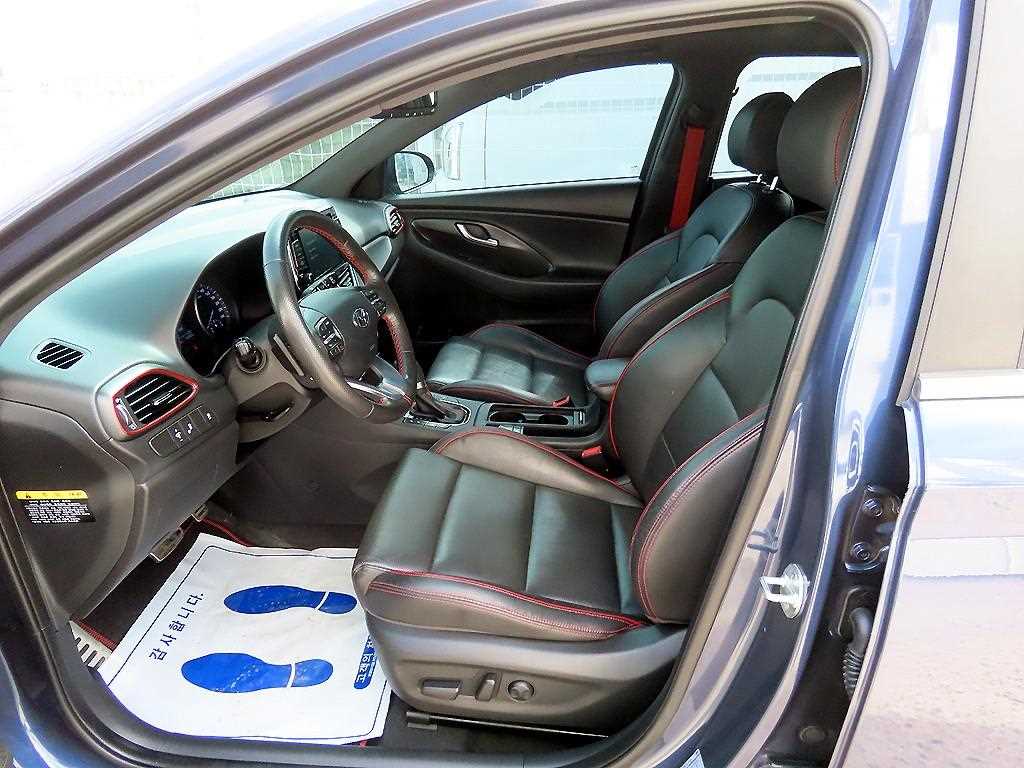 HYUNDAI i30 - Vista 5