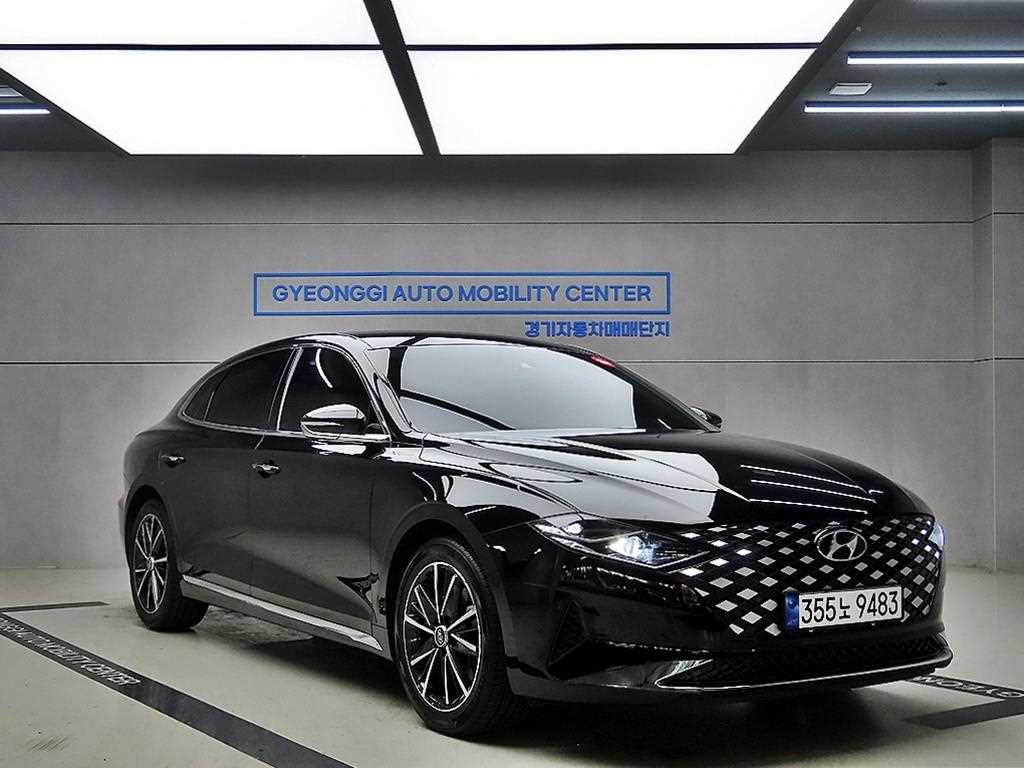 HYUNDAI Grandeur 2022 Negro - Importación desde Corea - HF Imports Iquique - Foto 1