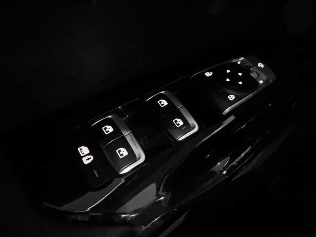 KIA K5 - Vista 8