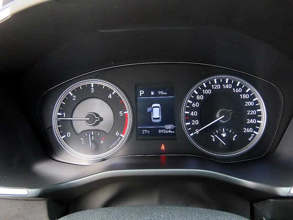 HYUNDAI Santa Fe - Vista 9