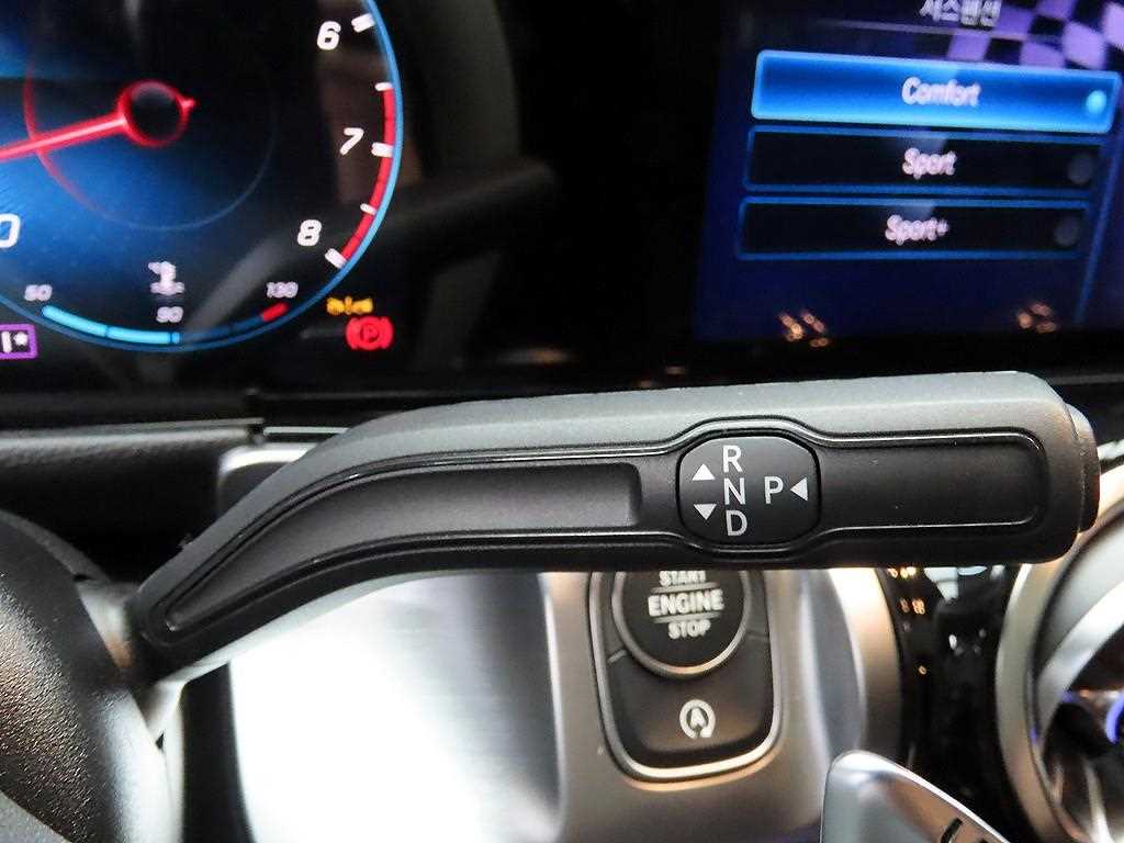 Mercedes Benz GLB Class - Vista 10