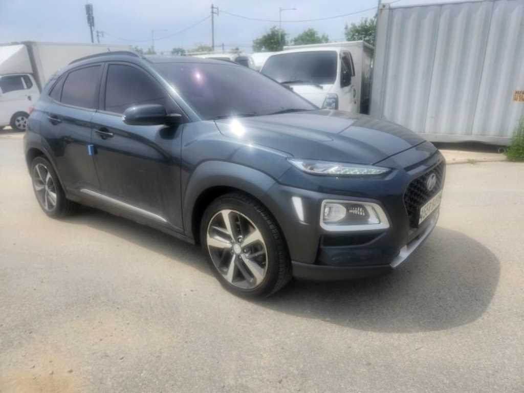 HYUNDAI Kona - Vista 5