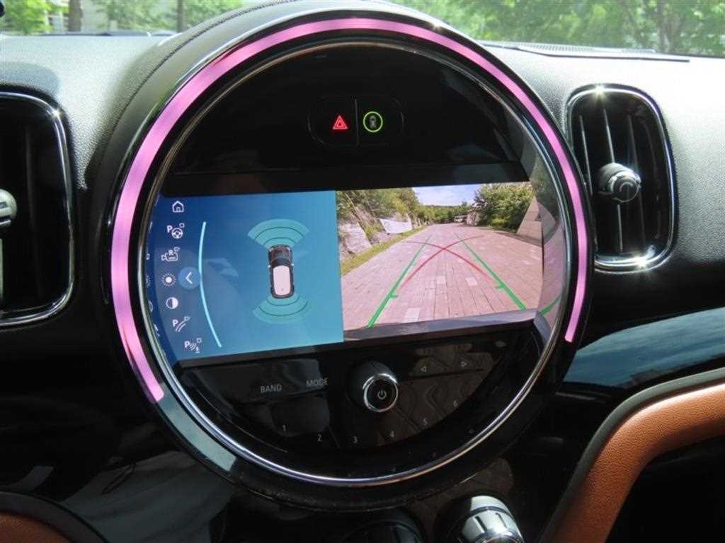 Mini Countryman - Vista 9