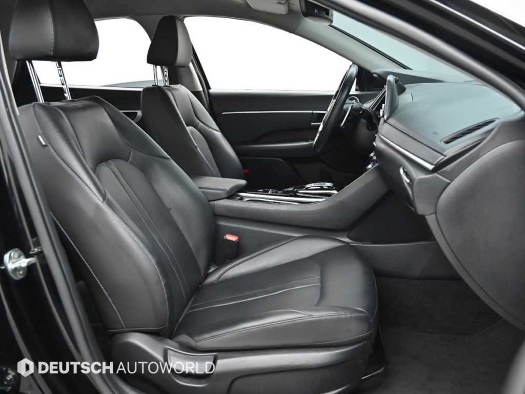 HYUNDAI Sonata - Vista 10