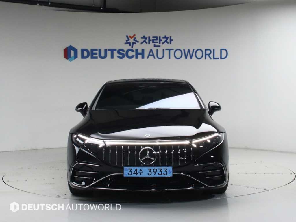 Mercedes Benz EQS - Vista 3